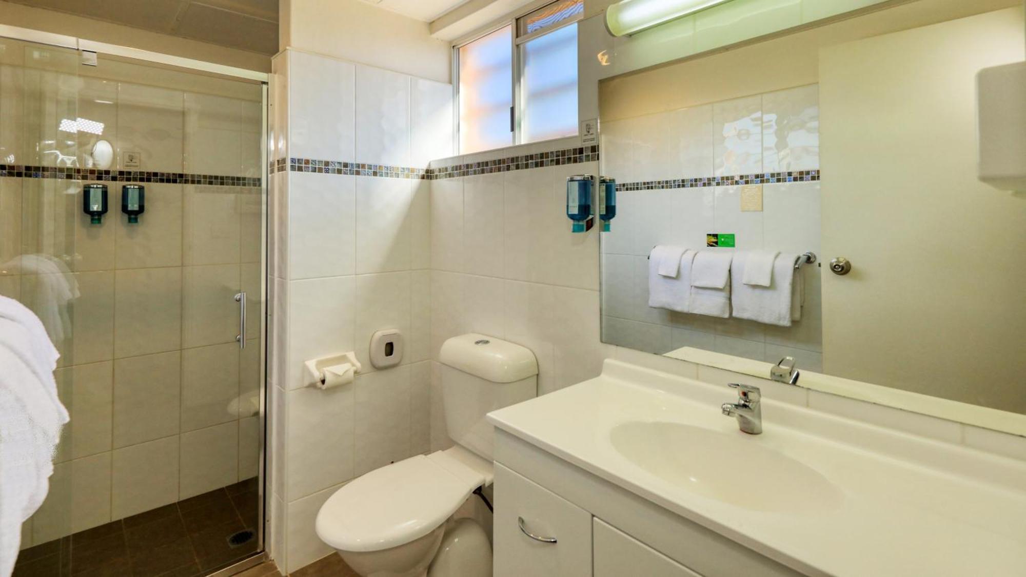 Blue Diamond Motor Inn Ντούμπο Εξωτερικό φωτογραφία